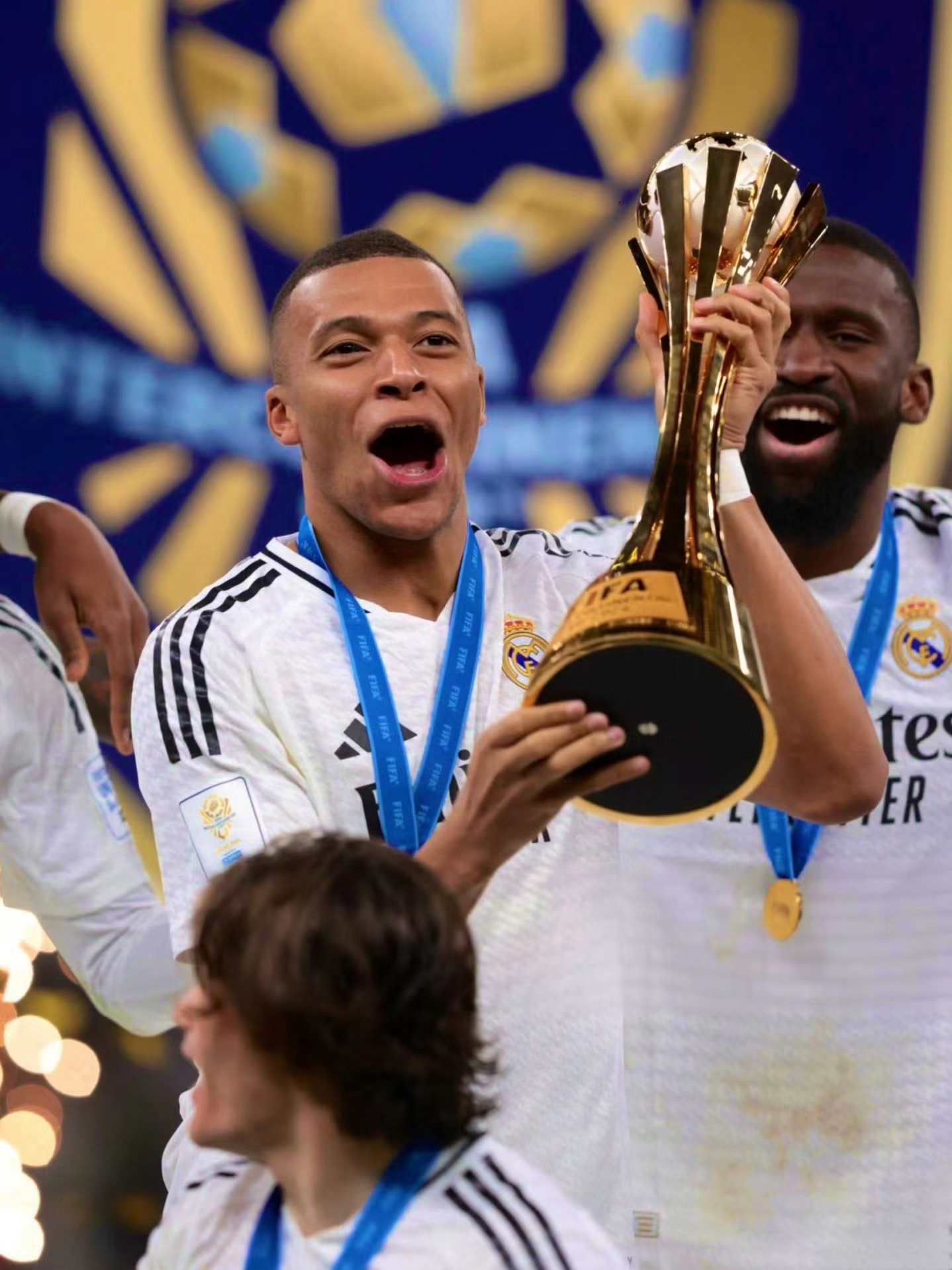 沙特队以快 沙特队以快