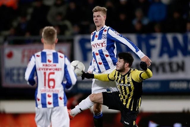 并在顶尖舞 并在顶尖舞