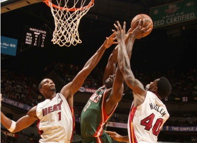 士的焦点 士的焦点